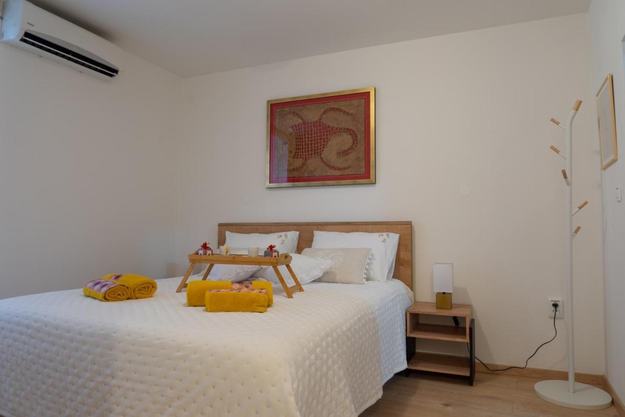 San Teodoro Apartment Split Bagian luar foto